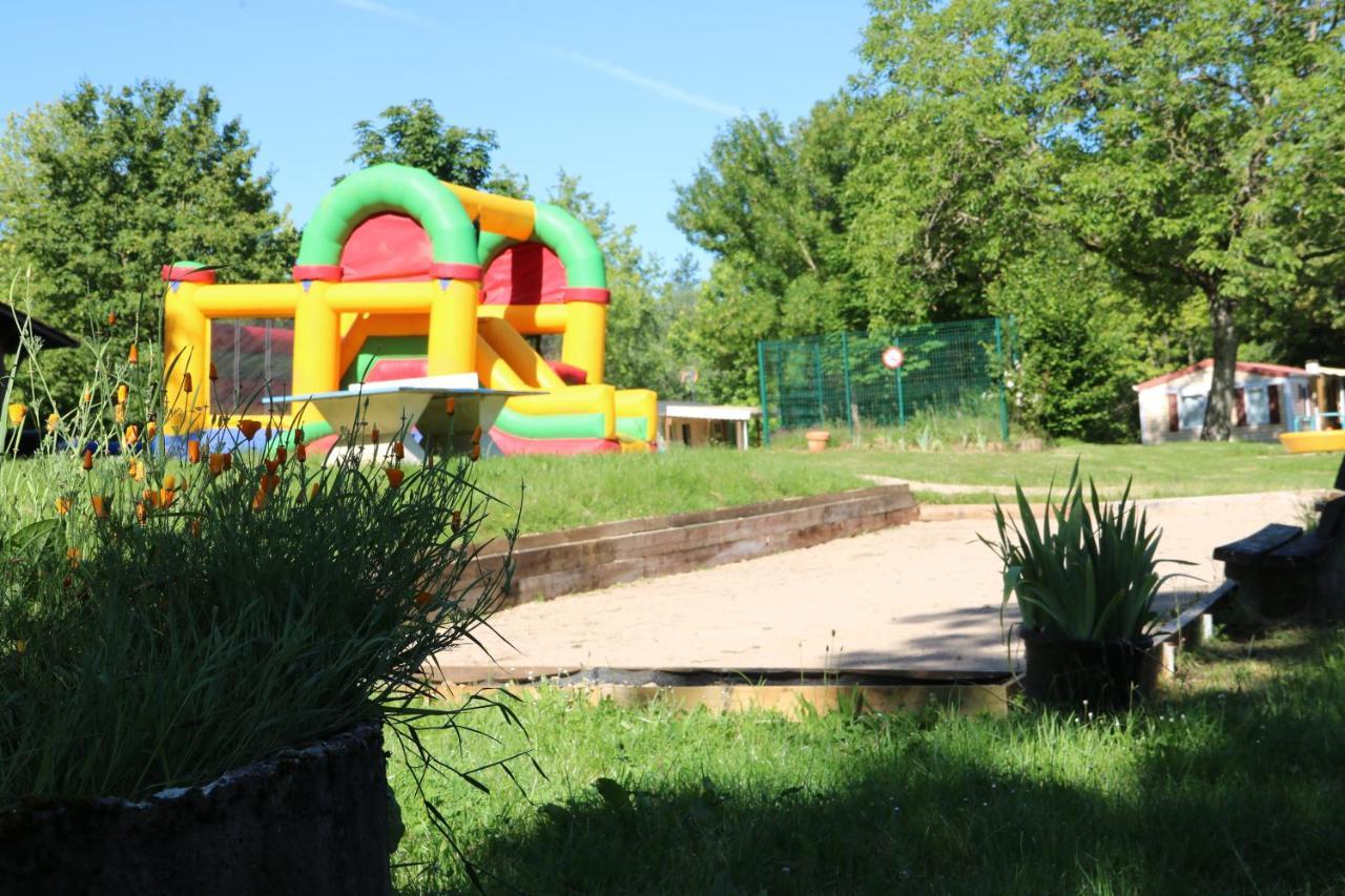 Camping Domaine de Mepillat Saint-Nizier-le-Bouchoux Esterno foto