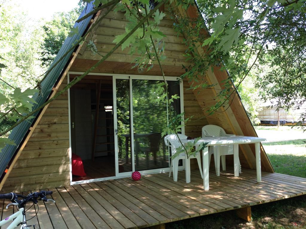Camping Domaine de Mepillat Saint-Nizier-le-Bouchoux Camera foto