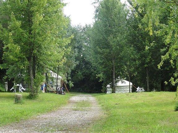 Camping Domaine de Mepillat Saint-Nizier-le-Bouchoux Esterno foto
